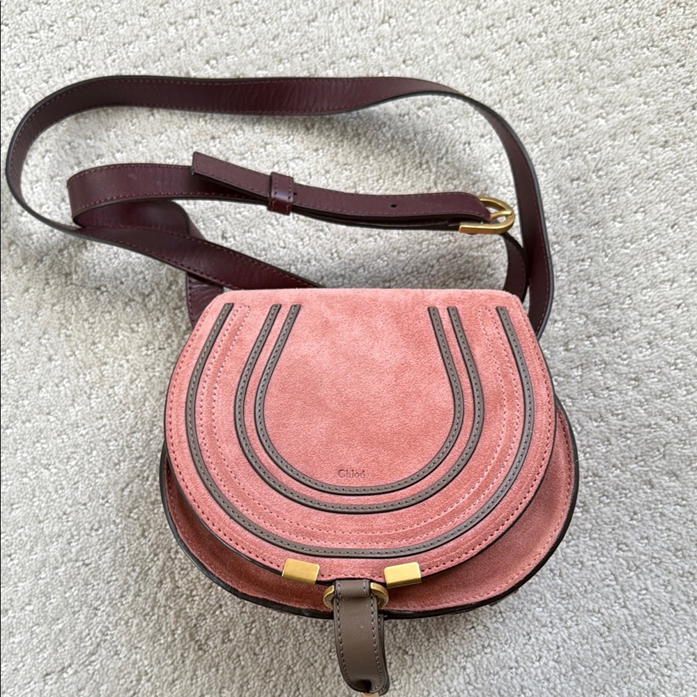 Chloe Pink and Brown Crossbody Bag with Vintage-Inspired Design